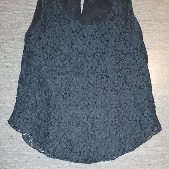 Aritzia Talula lacy sheer tank. XS - Picture 2 of 9